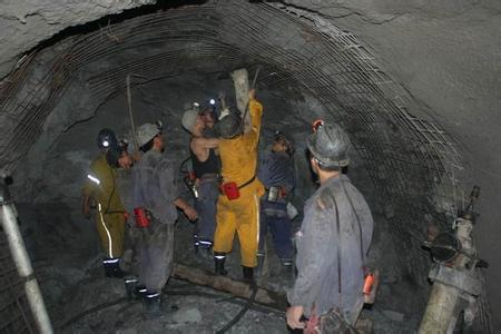 岳普湖工程爆破中的危险因素分析以及应对工程爆破危险的措施